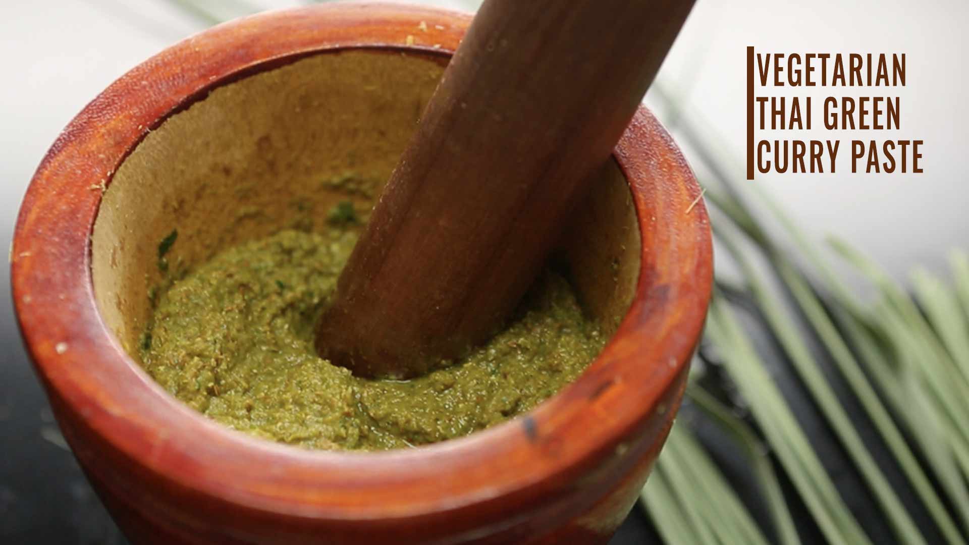 thai-green-curry-paste-vegetarian-yummefy-video-recipe