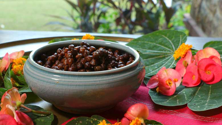 Sukha Kala Chana Masala Recipe | Dry Brown Chana Masala